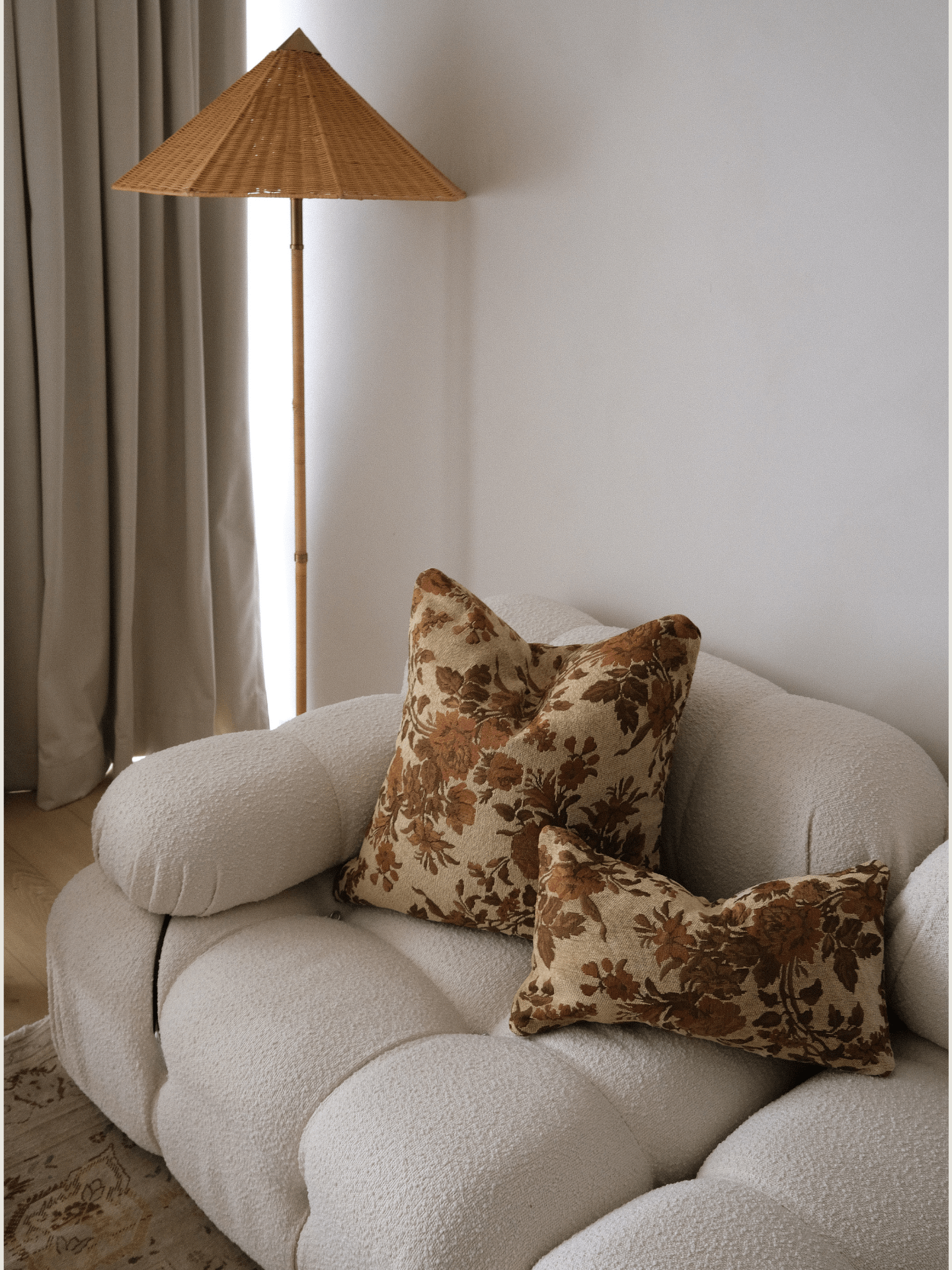 Adeline Tapestry Pillow - Artiome™ - Pillow