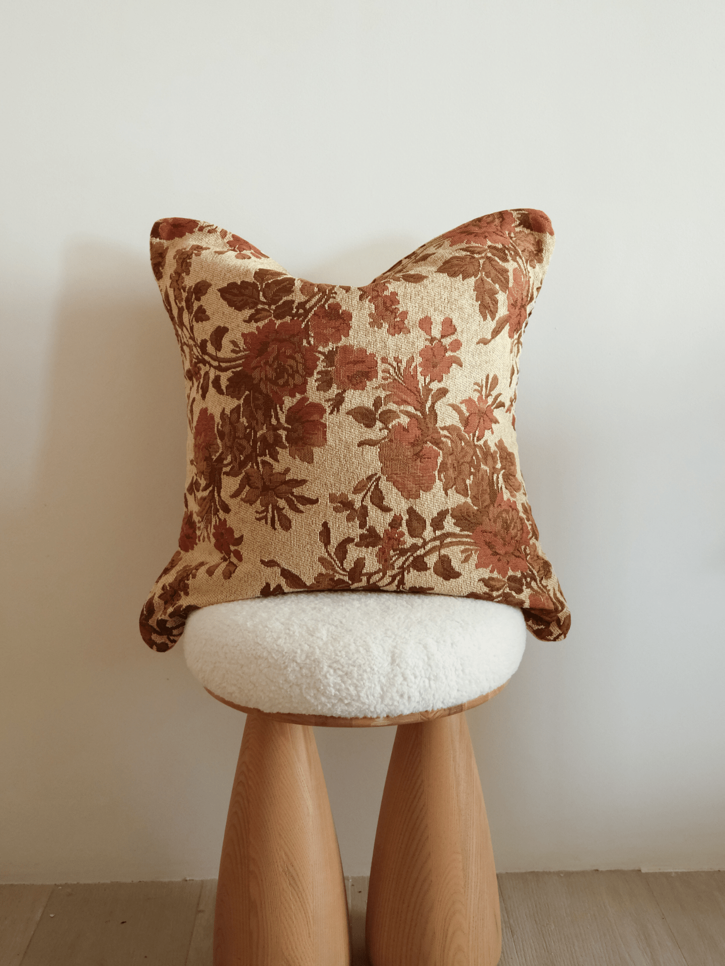 Adeline Tapestry Pillow - Artiome™ - Pillow