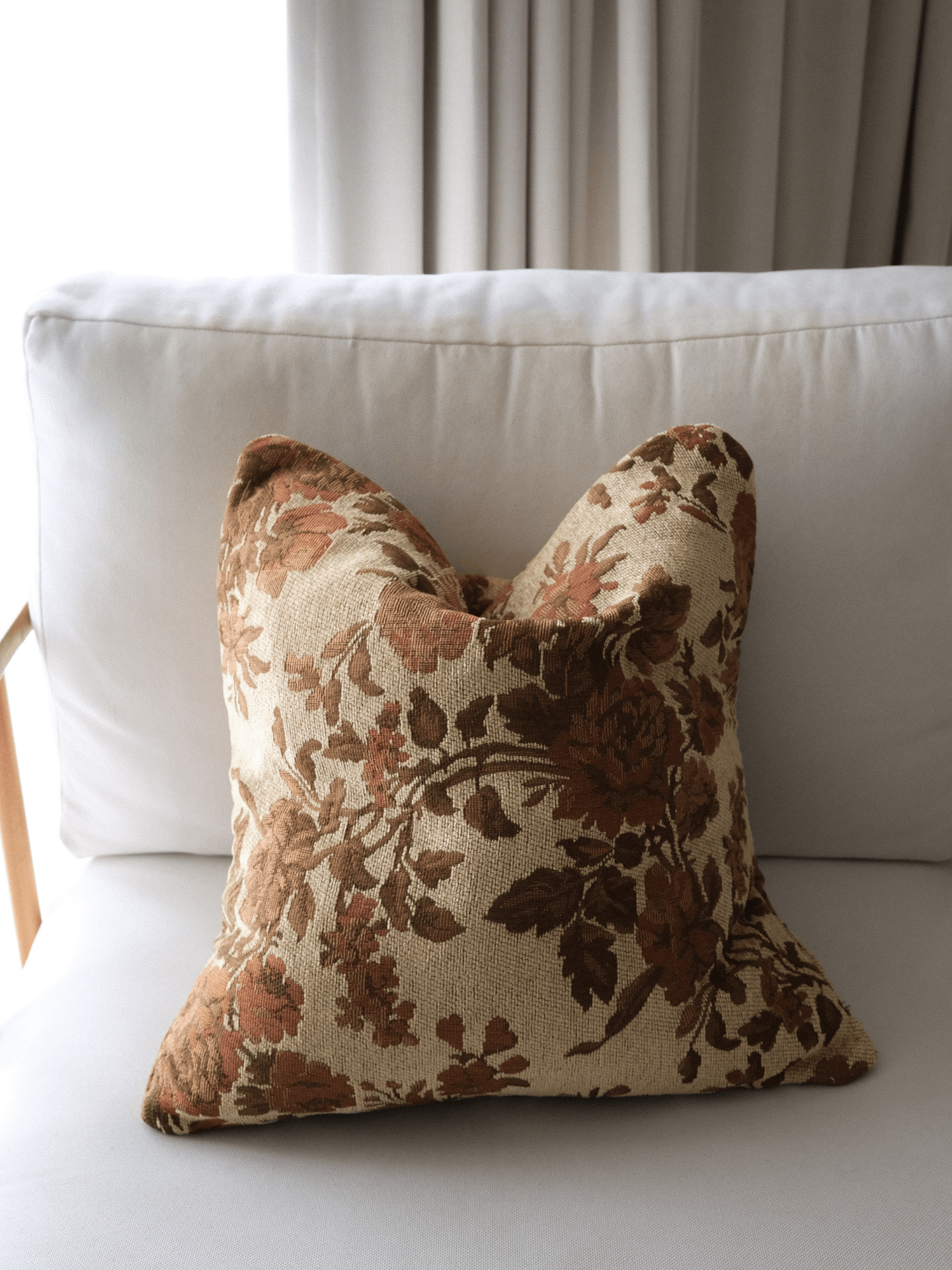Adeline Tapestry Pillow - Artiome™ - Pillow