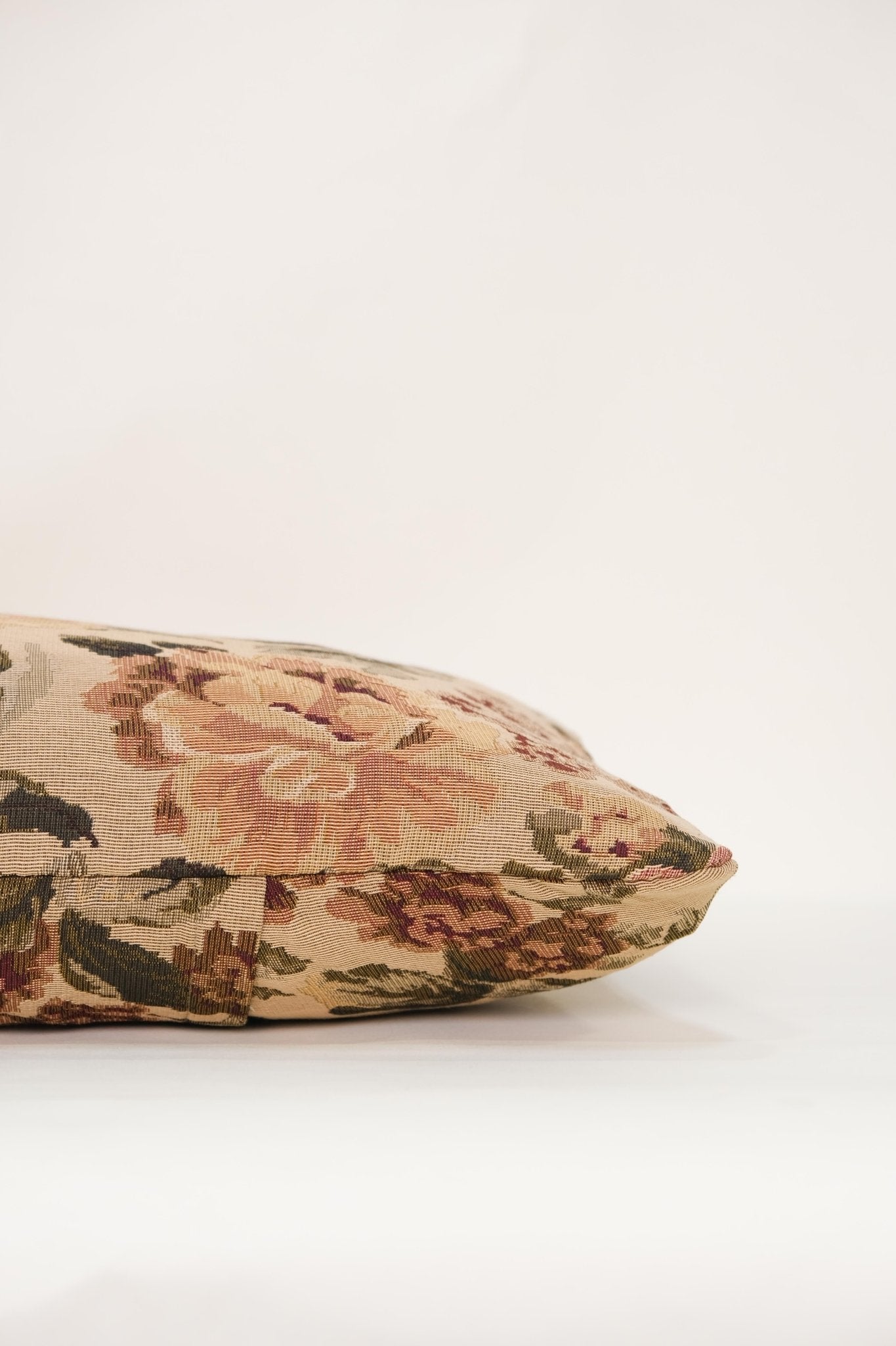 Amelie Tapestry Long Lumbar - Artiome™ - Pillow