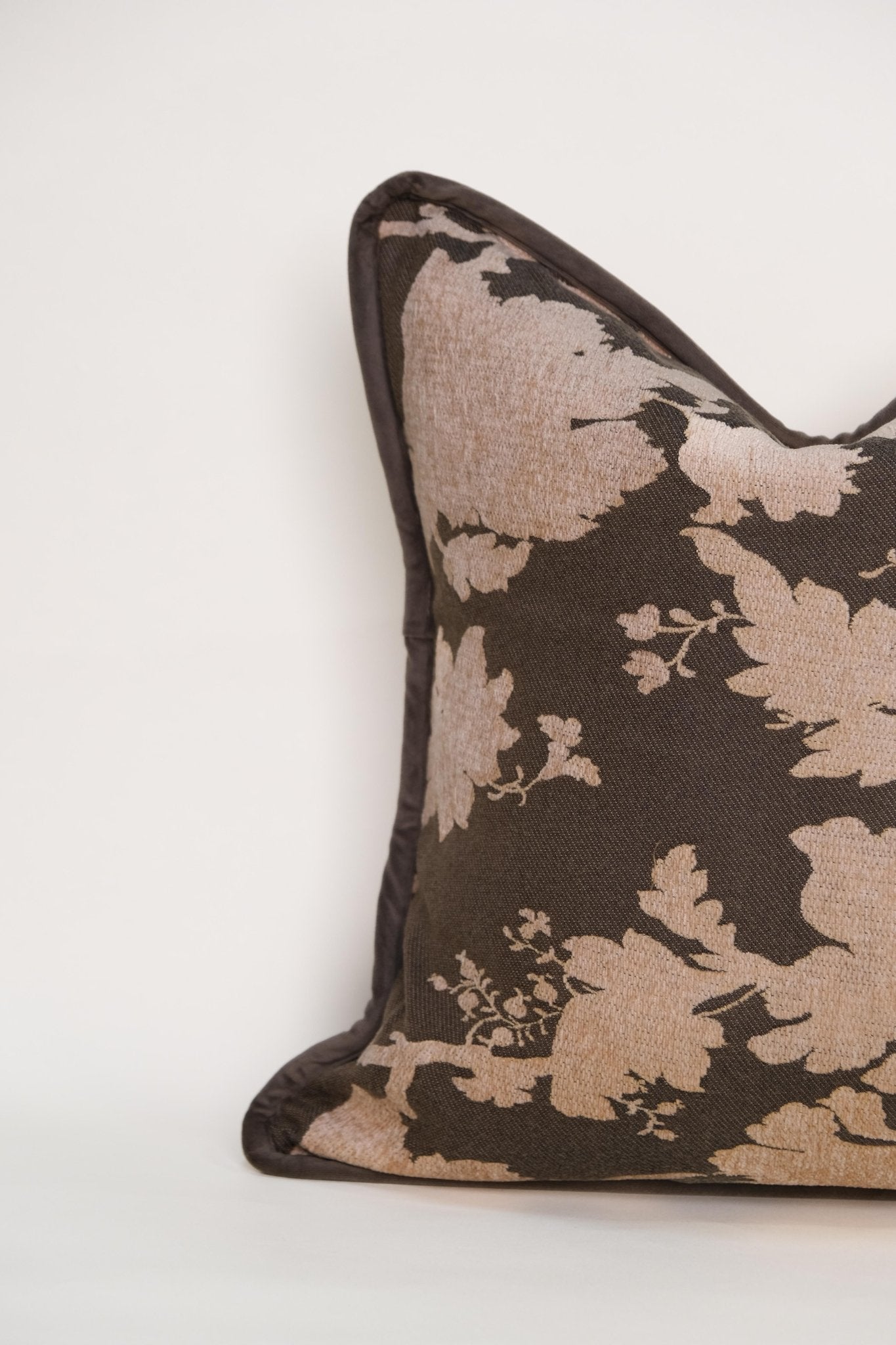 Benice Tapestry Pillow - Artiome™ - Pillow