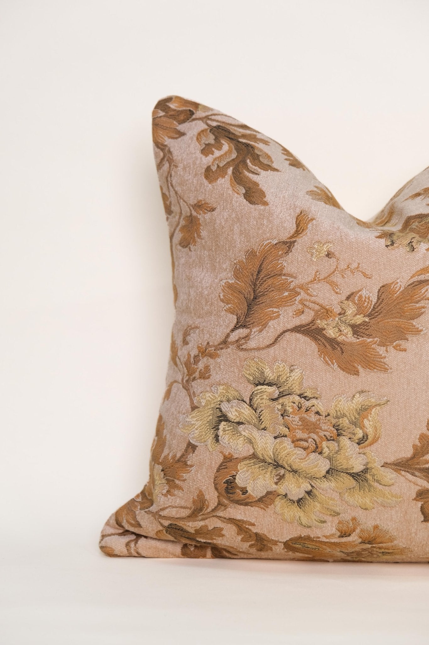 Benice Tapestry Pillow - Artiome™ - Pillow