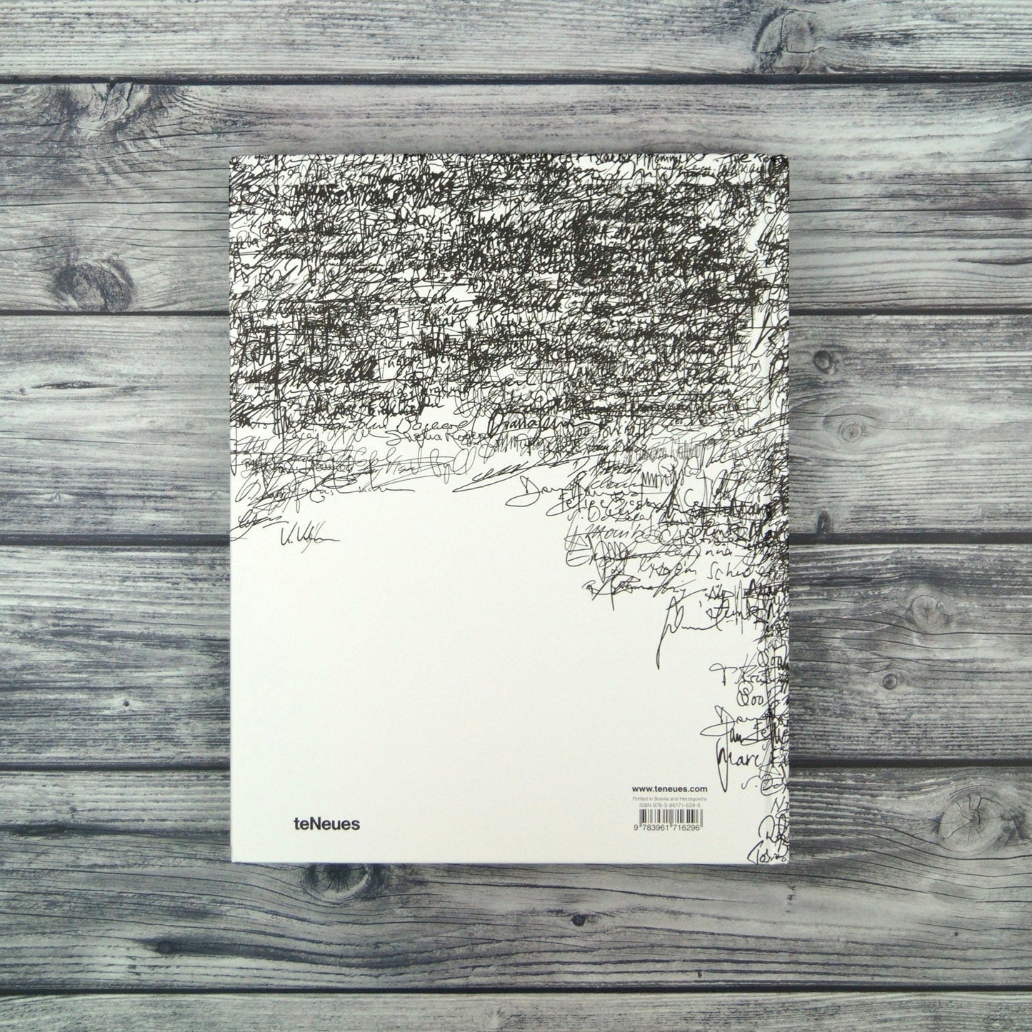 Liberation of Arts: 20 Years of Lumas - Artiome™ - Book