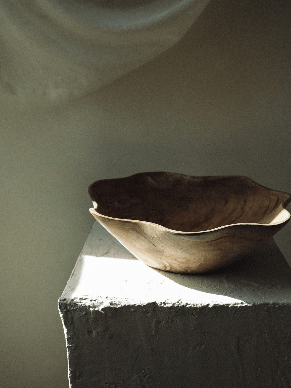 Ruffle Teak Bowl - Artiome™ - Found Object