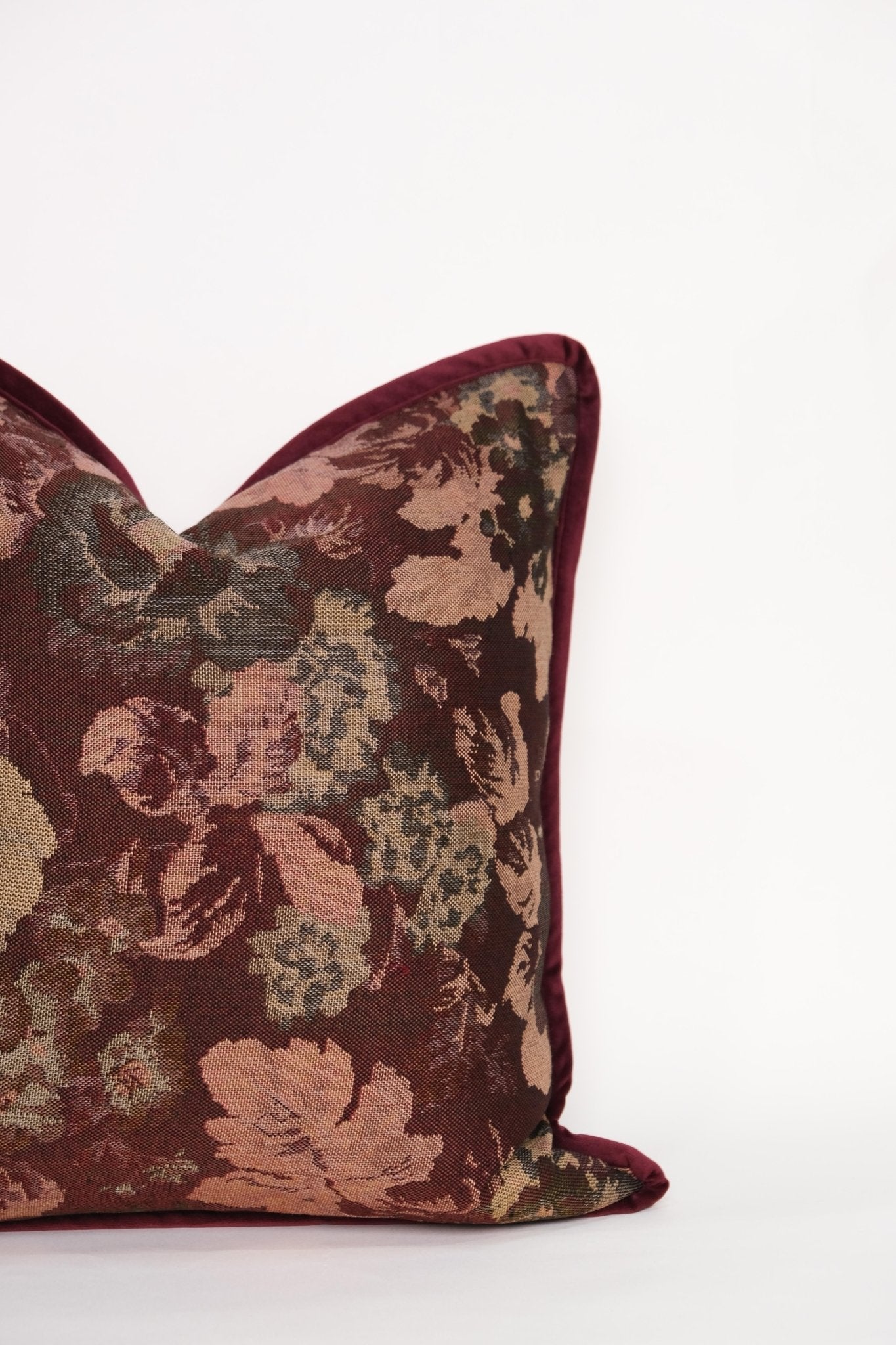 Amelie Tapestry Pillow - Artiome™ - Pillow