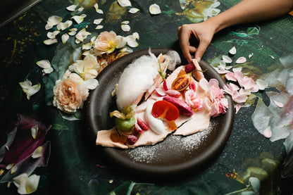 Delicious Places - Artiome™ - Book