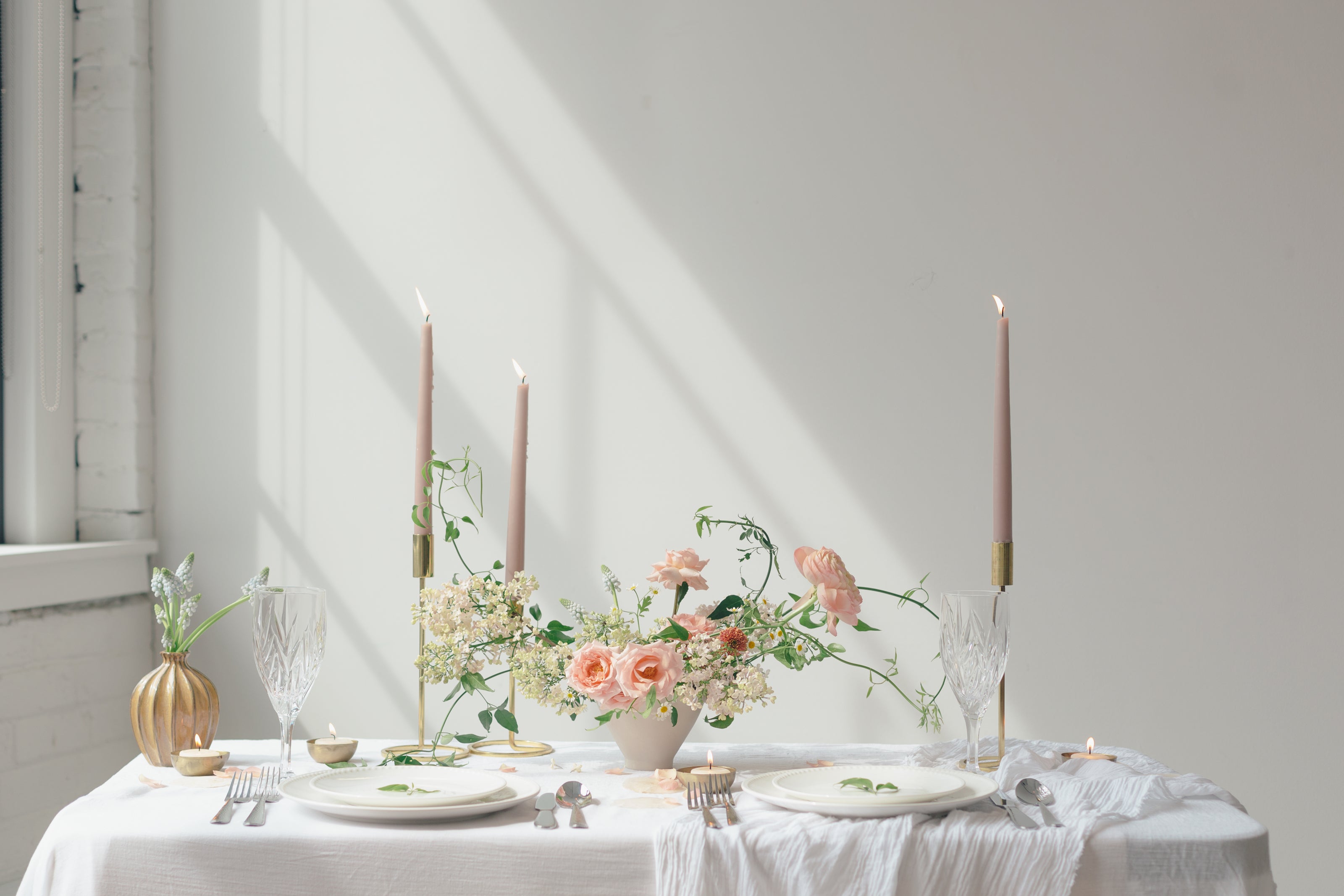 Artiome™ Curated Decor